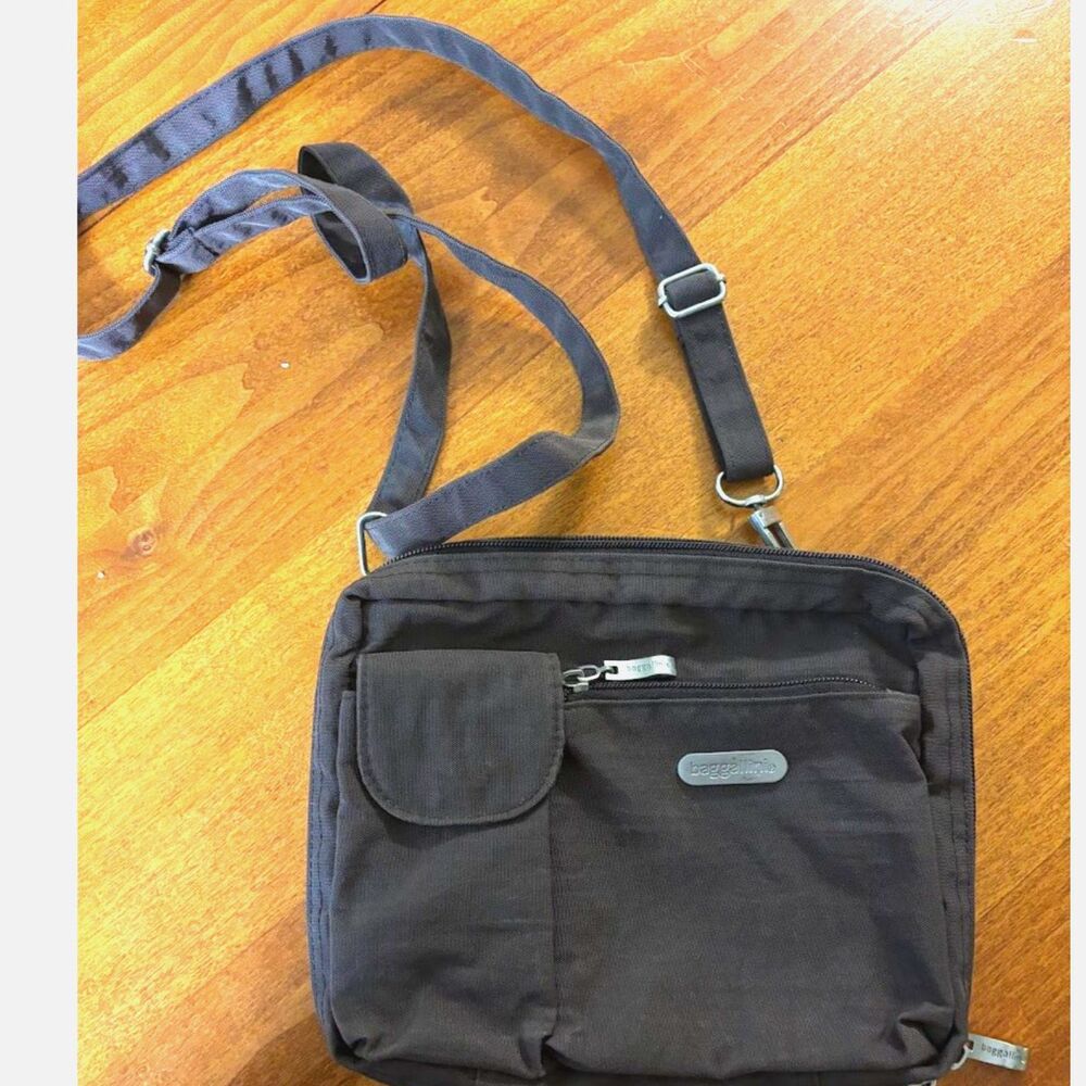 BAGGALLINI PURSE dark brown crossbody waist bag travel pockets utility nylon